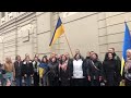Народний хор «Верьовки» виконав Гімн України та пісню «Ой у лузі червона калина»