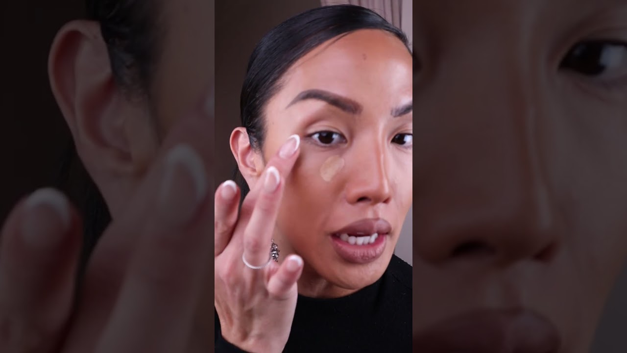 See how Carla uses the new Best Skin Ever Glow Concealer.