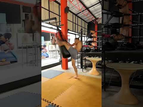 Man Gets Knocked Out by His Own Punching Bag – Oops! #ai #boxing