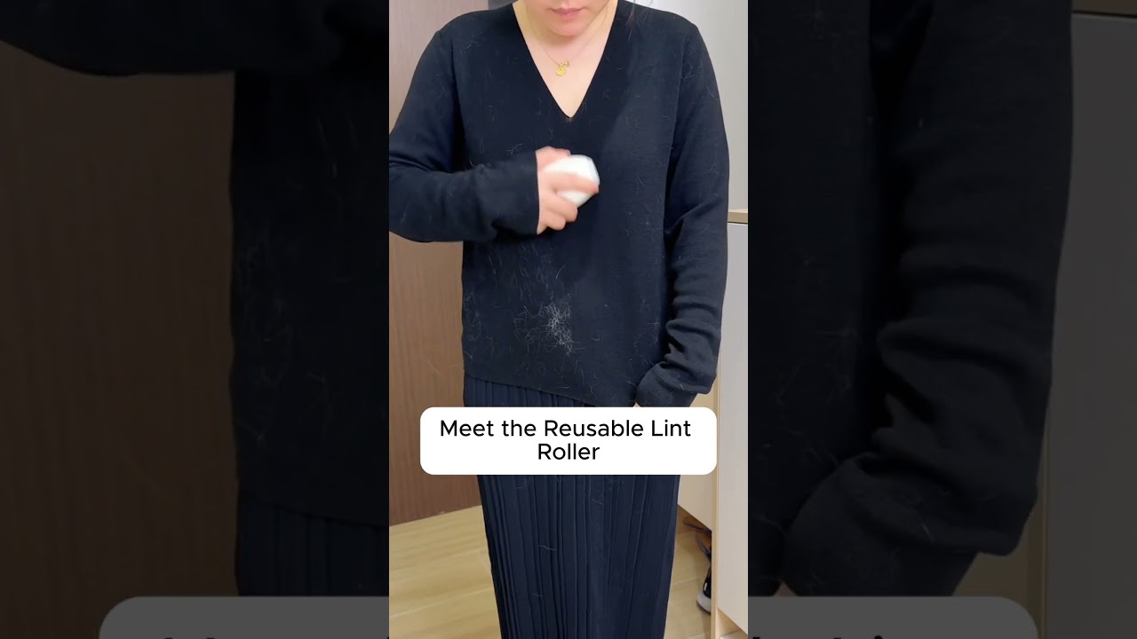 The Reusable Lint Roller: Extra Sticky & Pet Approved! 🐱🐶