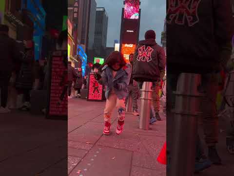 Abdul Rahman dancing