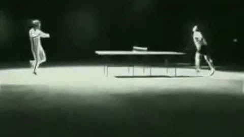 Ly Tiểu Long đánh bóng bàn bằng côn nhị khúc.flv