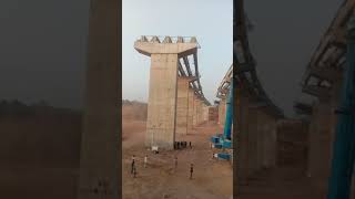 mobile crane 250 ton heavy weight lift at 30 mitre height