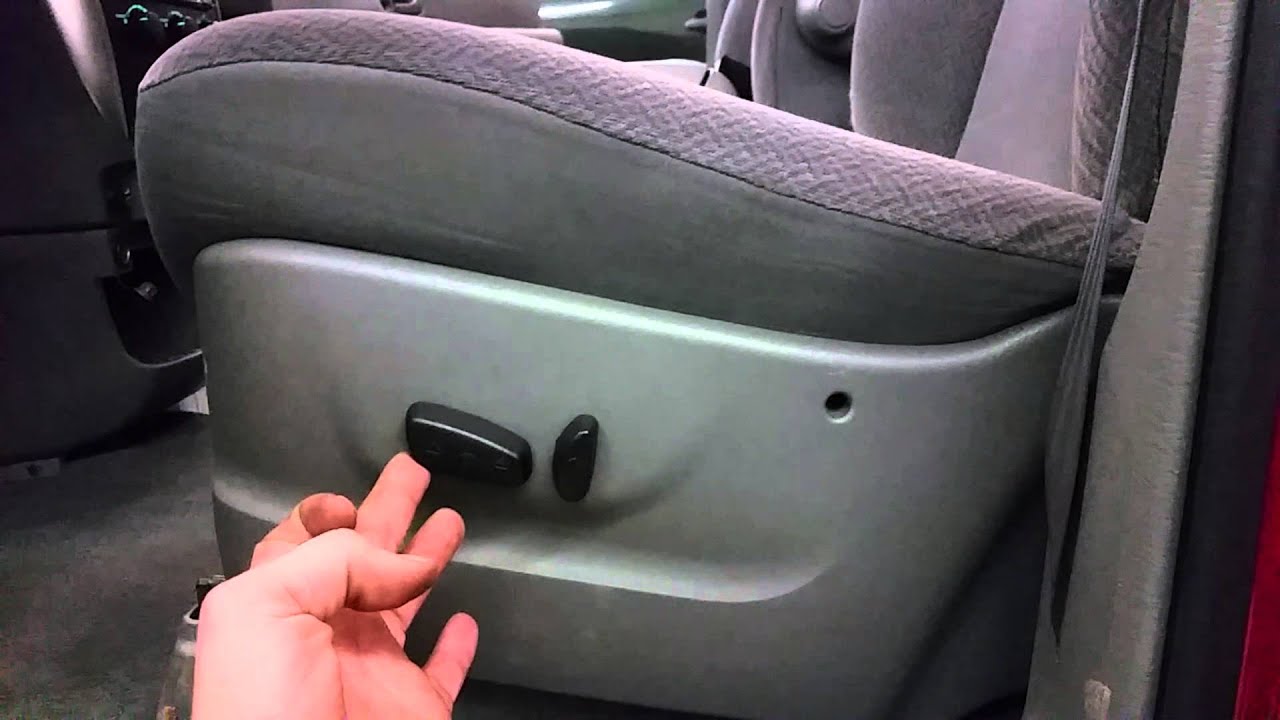 BI1033 2005 Chrysler Town & Country Touring Driver Side Front Seat YouTube