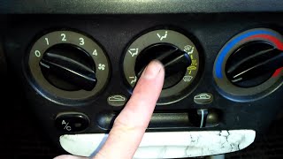 الطريقة الصحيحة لإزالة الضباب عن زجاج السيارة