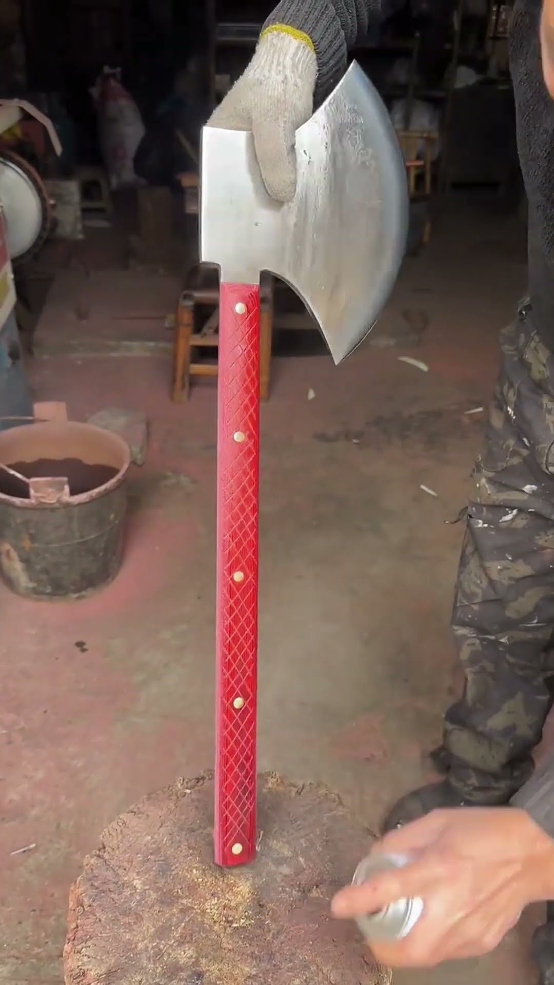 Cutting dual purpose axe painting process