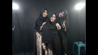 Assalamu'alaika - by. SITI HAWA QUEEN OF SHOLAWAT (annisa, vina, ulfah)