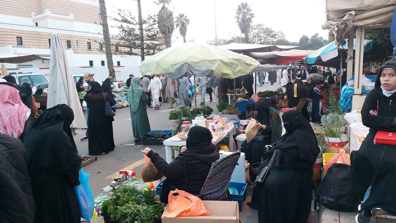 سوق الثلاثاء الشعبى ابها  حيث عبق وجمال الماضى 💝🇸🇦🇸🇦💝