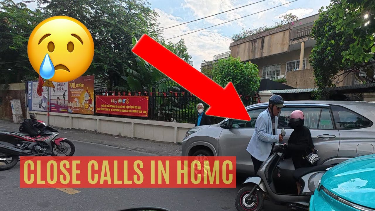 HCMC Traffic is INSANE | Close Calls on motorbike