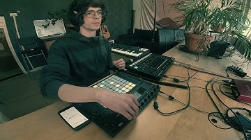 Blind Carnival // Ableton Live Session // Roland TR8s, Ableton Push 2 // Minimal Techno