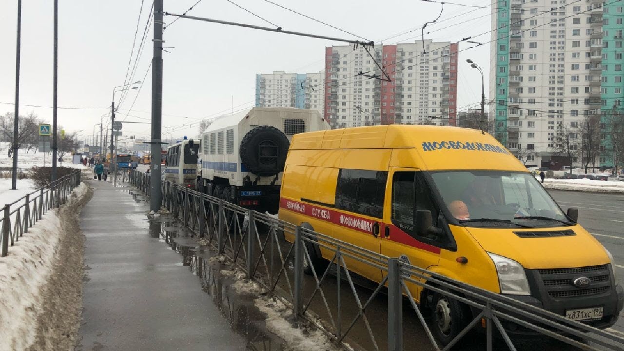 Очередной прорыв в Москве!Улица Липецкая перекрыта / LIVE 04.02.19