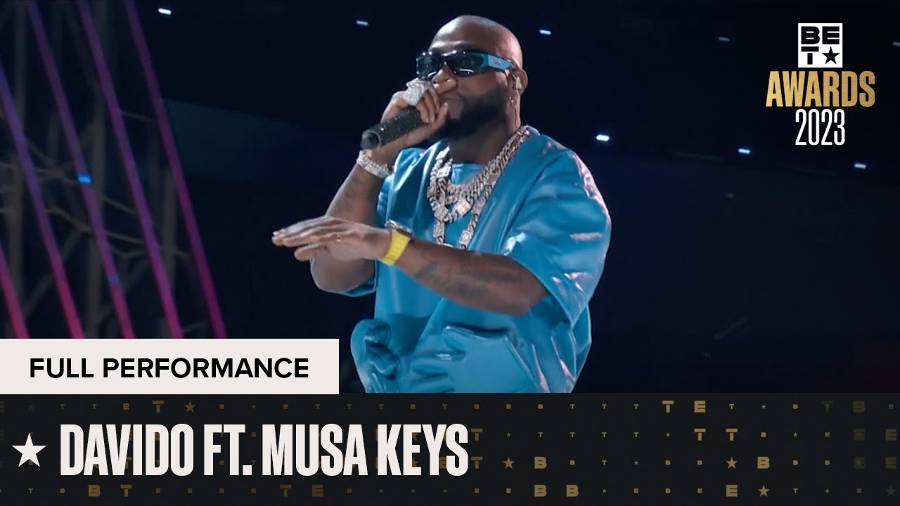 ⁣Davido & Musa Keys Bring The Flavor To Their Performance Of