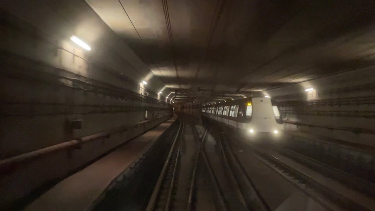 (North East Line) Tunnel View NE15 Buangkok to NE18 Punggol Coast SBS Transit Alstom C751C