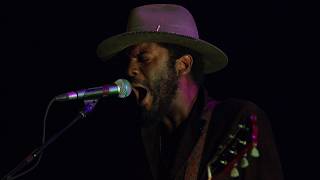 Gary Clark Jr  – Dont Owe You a Thang  /  Live