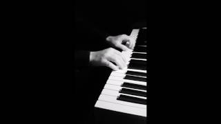 Video-Miniaturansicht von „Melody Piano love - ANTSCHO“