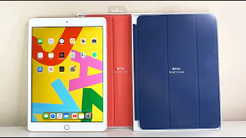 What is a smart case for iPad?