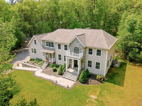 12 Breton Road, Upton, MA home video tour