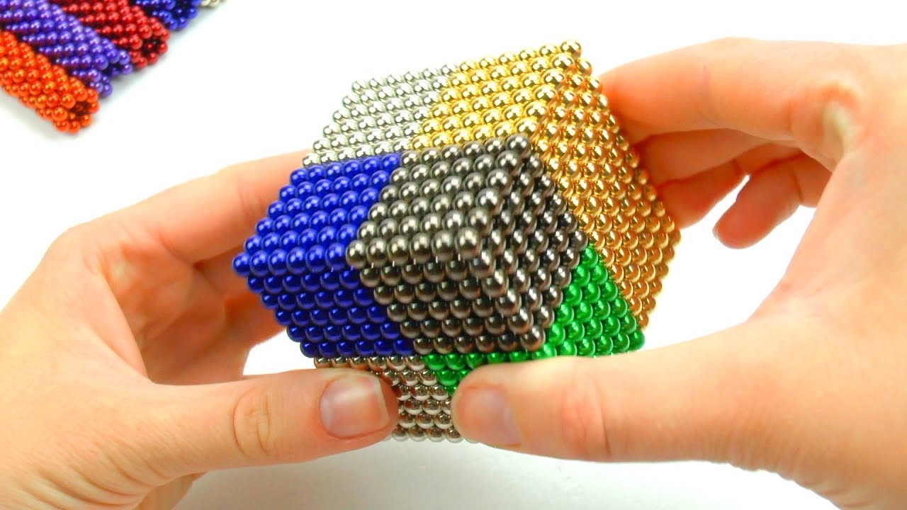 Playing with 1000 mini magnetic balls! (pt. 2, ASMR with 1000 oddly  satisfying buckyballs) 