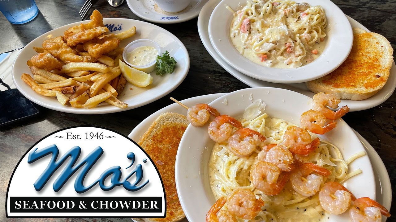 Places I LOVE - Mo's Seafood & Chowder - Newport, Oregon - Handrafted