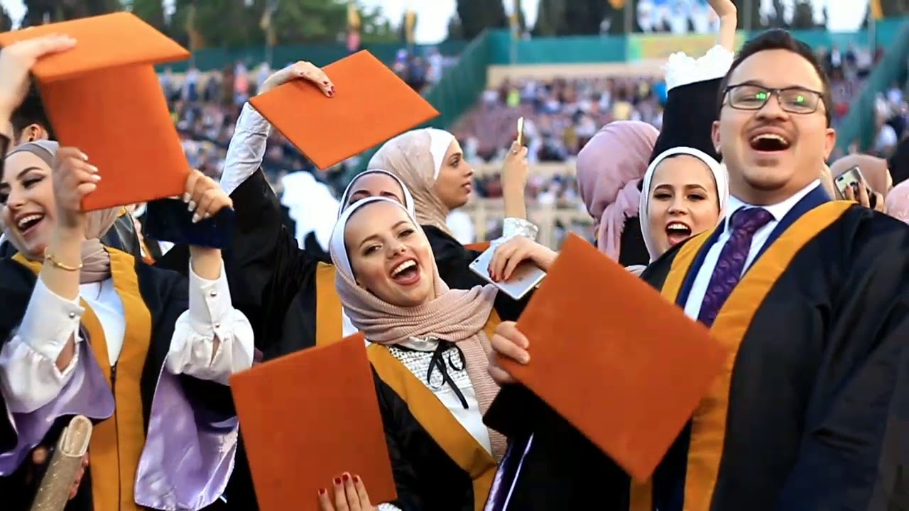 عفوية خريجي كلية الأعمال - الجامعة الأردنية 2019