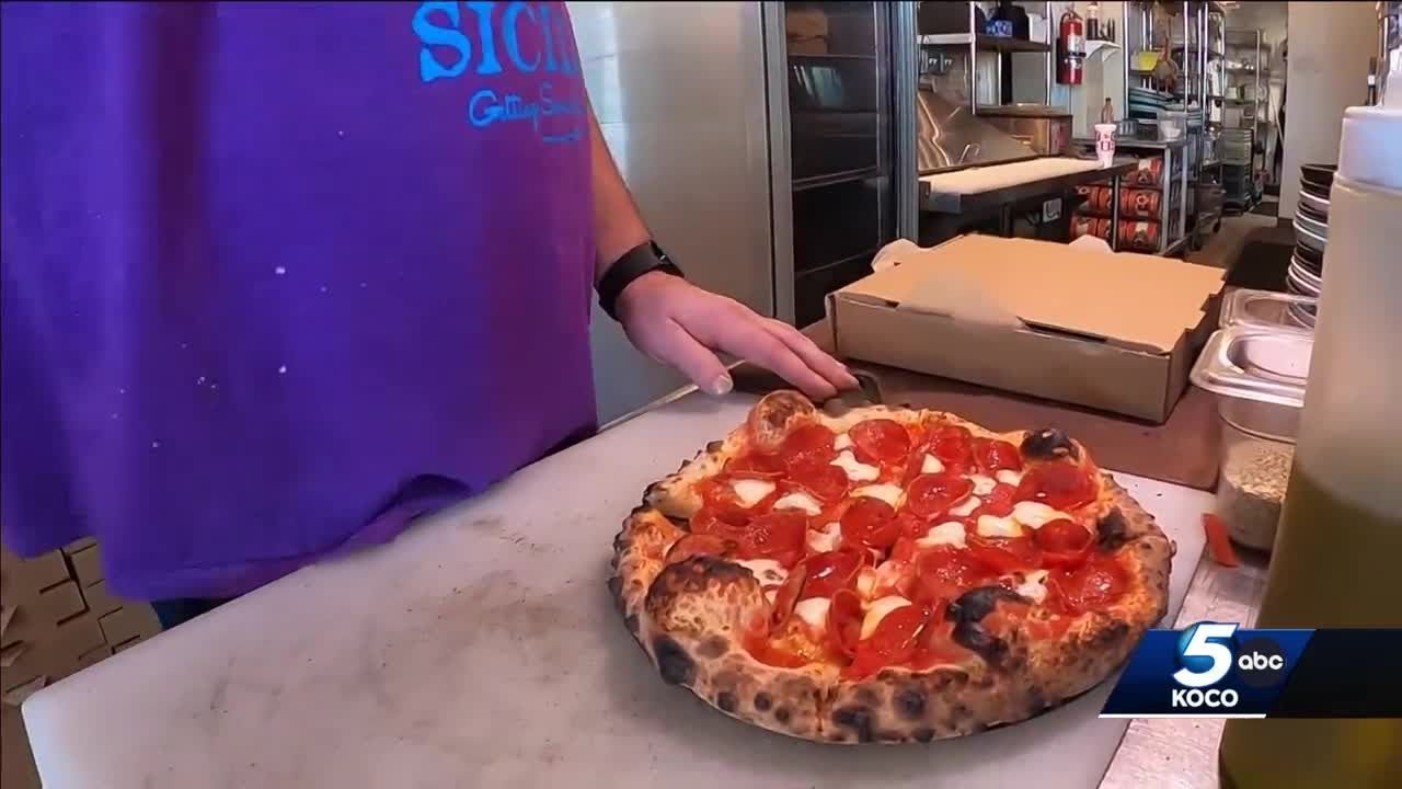 Day before Thanksgiving is one of the busiest days for pizza in