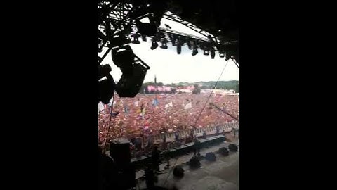 Dizzee Rascal Live Glastonbury 2009 Filmed by Bun B