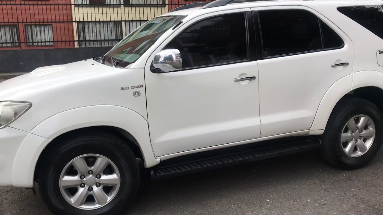 Toyota fortuner 2009