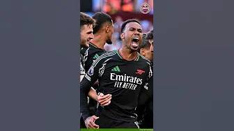 Tiền đạo tuyển Anh hóa tội đồ trong ngày Arsenal giành 3 điểm thumbnail