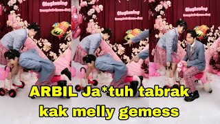 Download Lagu ARBIL NYANYI DUET BARENG KAK MELLY PEGANG TANGAN  MP3