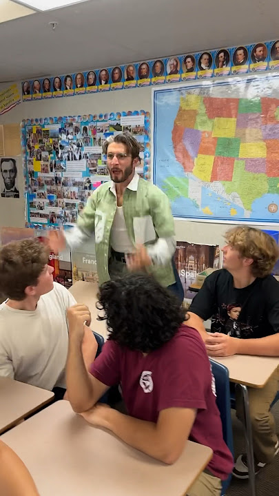 Download lagu bbno$ = baby no money