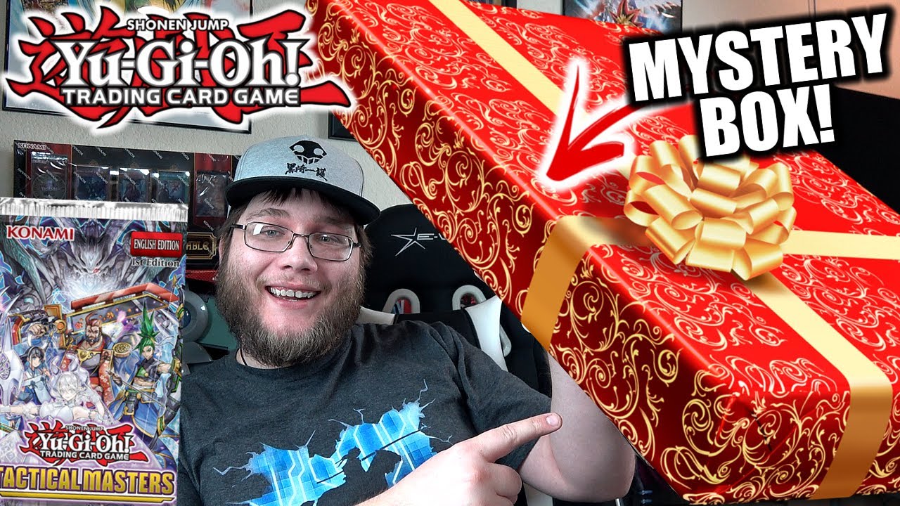 EARLY Yu-Gi-Oh! Chistmas Present Mystery Box Opening! - YouTube