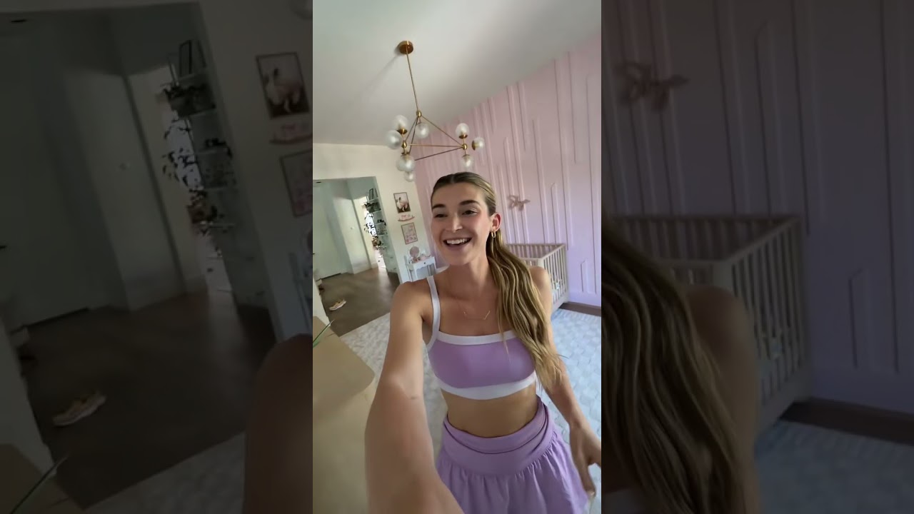 POTTY TRAINING DAY ONE💩✨ I still can’t belive my dog did that😭 #short #shorts #JKdaily