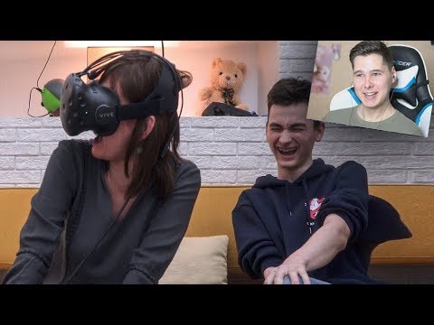 Видео: Моя Мама Пробует VR - Реакция на TheBrianMaps (Брайн Мапс)