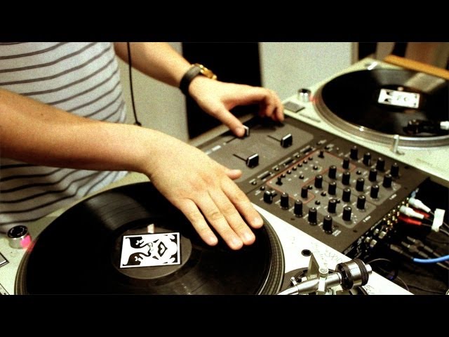 Scratching 101 From a Pro DJ