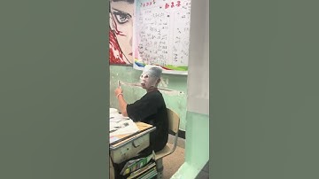 Chùm túi lên đầu biến mình giống khỉ đột