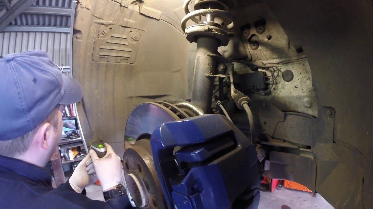 BMW E90 how to change angel eyes bulbs / wymiana ringow 3 series YouTube