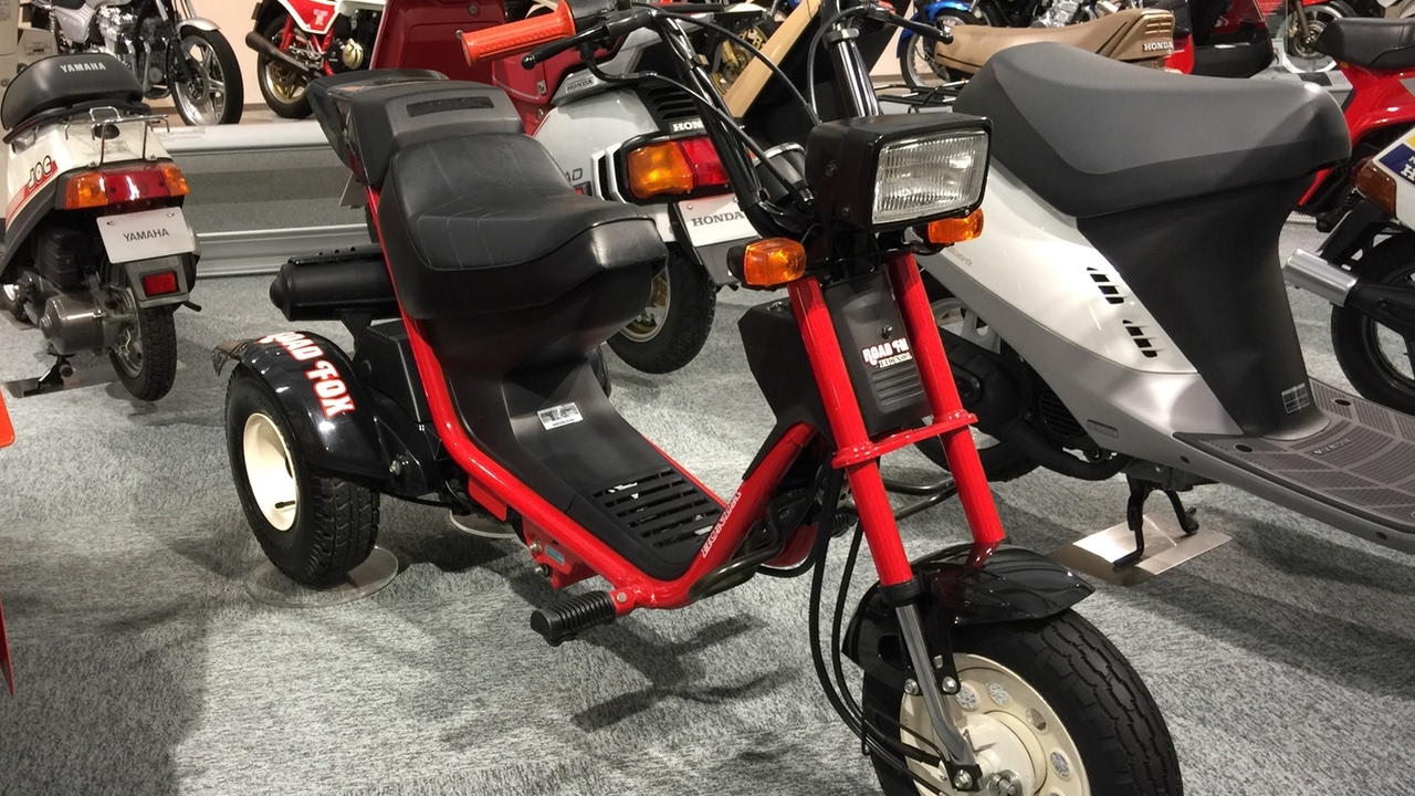 84年式、ホンダ ロードフォックス - YouTube