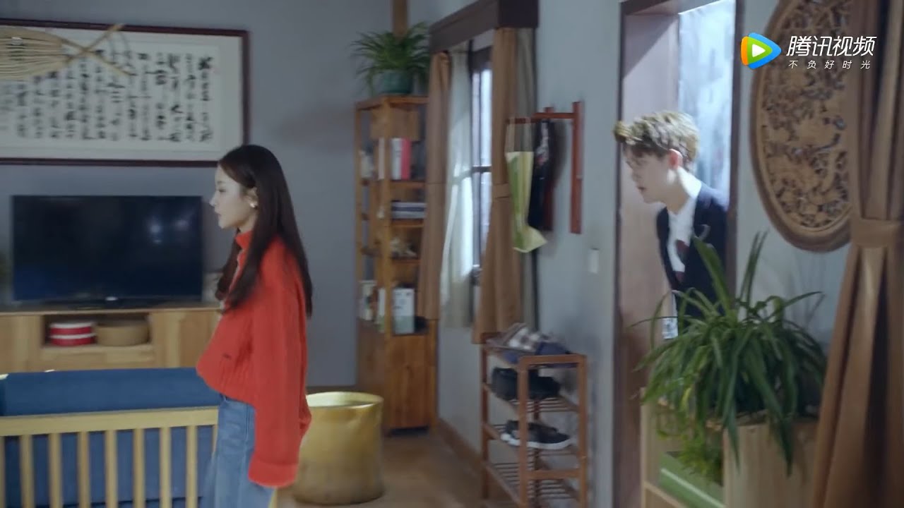 Генеральный директор наконец-то перестал скрывать свою любовь и извинился перед Золушкой