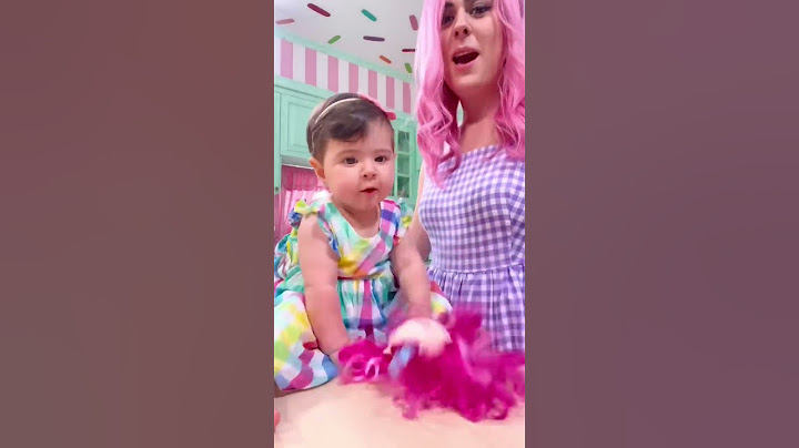 ASÍ REACCIONÓ MI HIJA A MI MUÑECA DE MIS PASTELITOS | MIS PASTELITOS