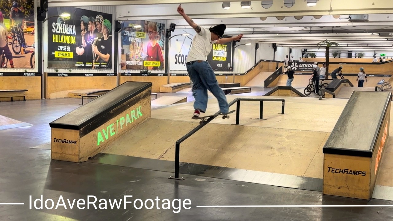 FILIP SZALAK, JEAN SEMAAN, MACIEJ STĘPIEŃ / RAW FOOTAGE