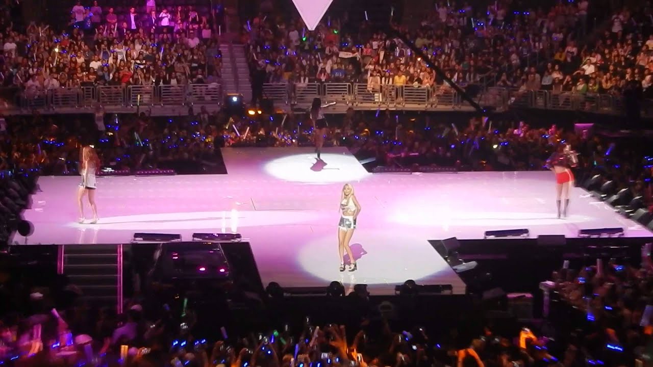 SISTAR 'Ma Boy' KCON 2015 LA