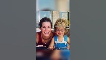 Thumbnail of Throwback with my mom 😂❤️