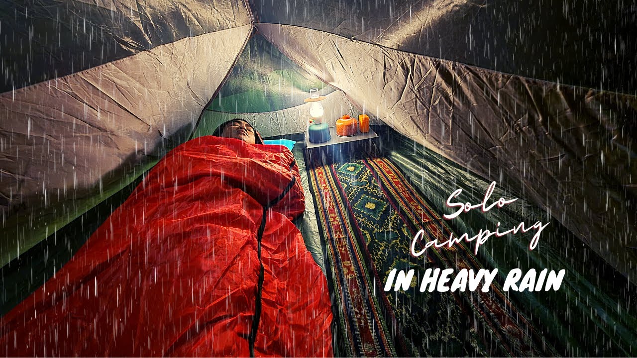 SOLO OVERNIGHT CAMPING ON THE HILL IN HEAVY RAIN • RELAXING SOUNDS OF ...