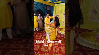 😂😂Ey kya bolti tu #sangeet #dance #anchor #party #fun#shorts #youtubeshorts #trending