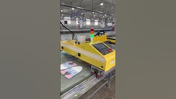 Footwear silk screen printing machine,multi-layer and multi-printing in shoe upper production