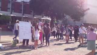 UKZN Occupational Therapy - FlashMob to 'Thrift Shop' in Durban, South Africa