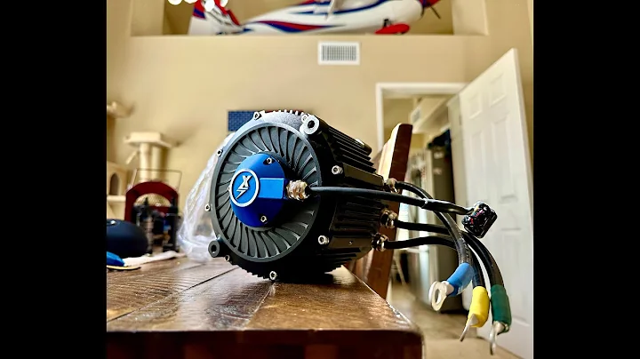 Unboxing EBMX XLB60 Sur Ron motor!