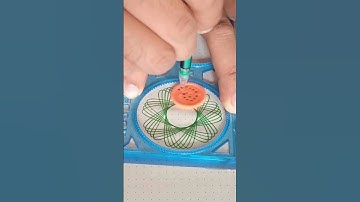 PERFECT GREEN AND RED SPIROGRAPH #22