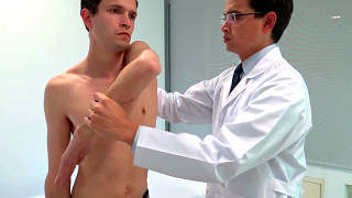 Prueba de pinzamiento subcoracoideo - Subcoracoid Impingement Test
