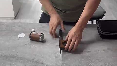 How to use a rolling knife sharpener